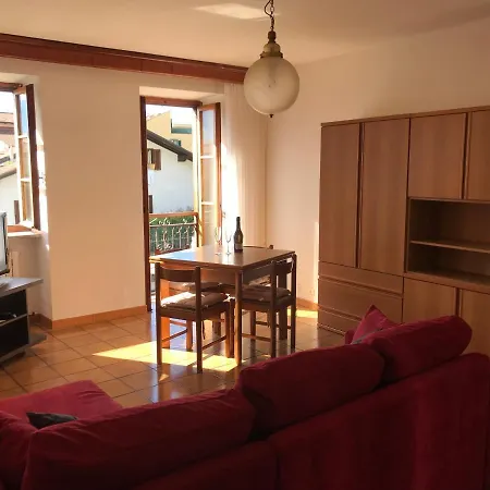 Appartamento Lake Como * 그라베도나